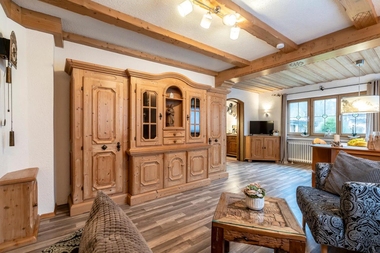 Ferienwohnung Anna Гармиш-Партенкирхен Екстериор снимка