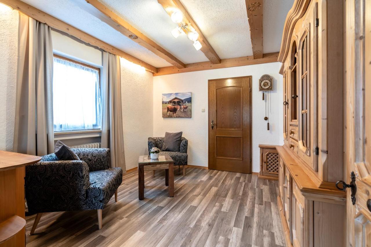 Ferienwohnung Anna Гармиш-Партенкирхен Екстериор снимка