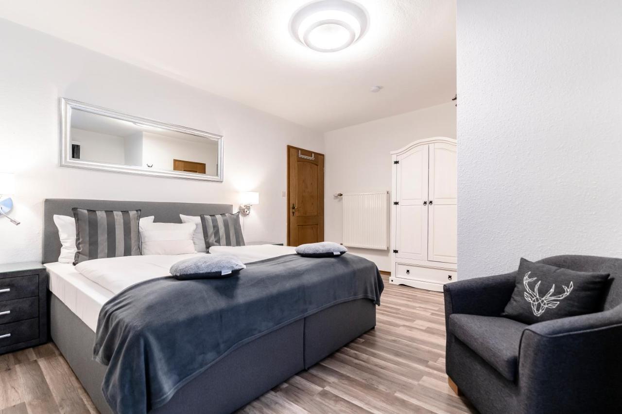 Ferienwohnung Anna Гармиш-Партенкирхен Екстериор снимка