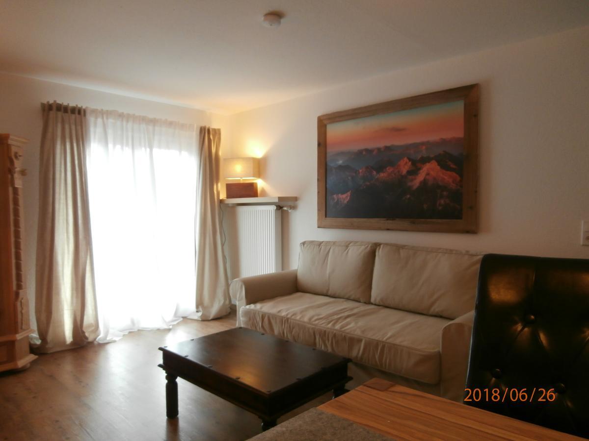 Ferienwohnung Anna Гармиш-Партенкирхен Екстериор снимка