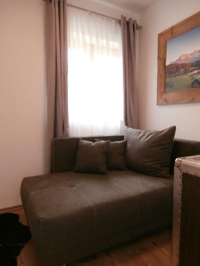 Ferienwohnung Anna Гармиш-Партенкирхен Екстериор снимка