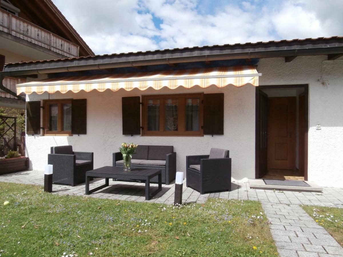 Ferienwohnung Anna Гармиш-Партенкирхен Екстериор снимка