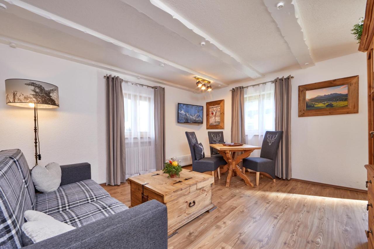 Ferienwohnung Anna Гармиш-Партенкирхен Екстериор снимка